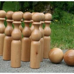 JEU DE QUILLES
